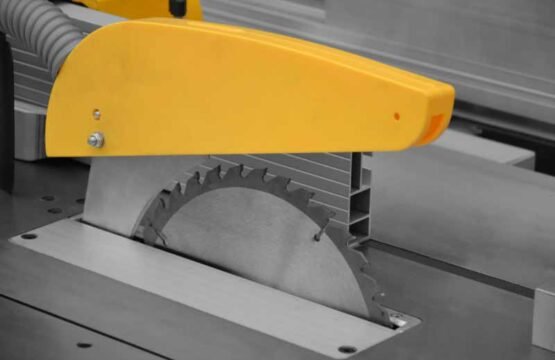 CM250-combine-avec-fonctions-scie-min